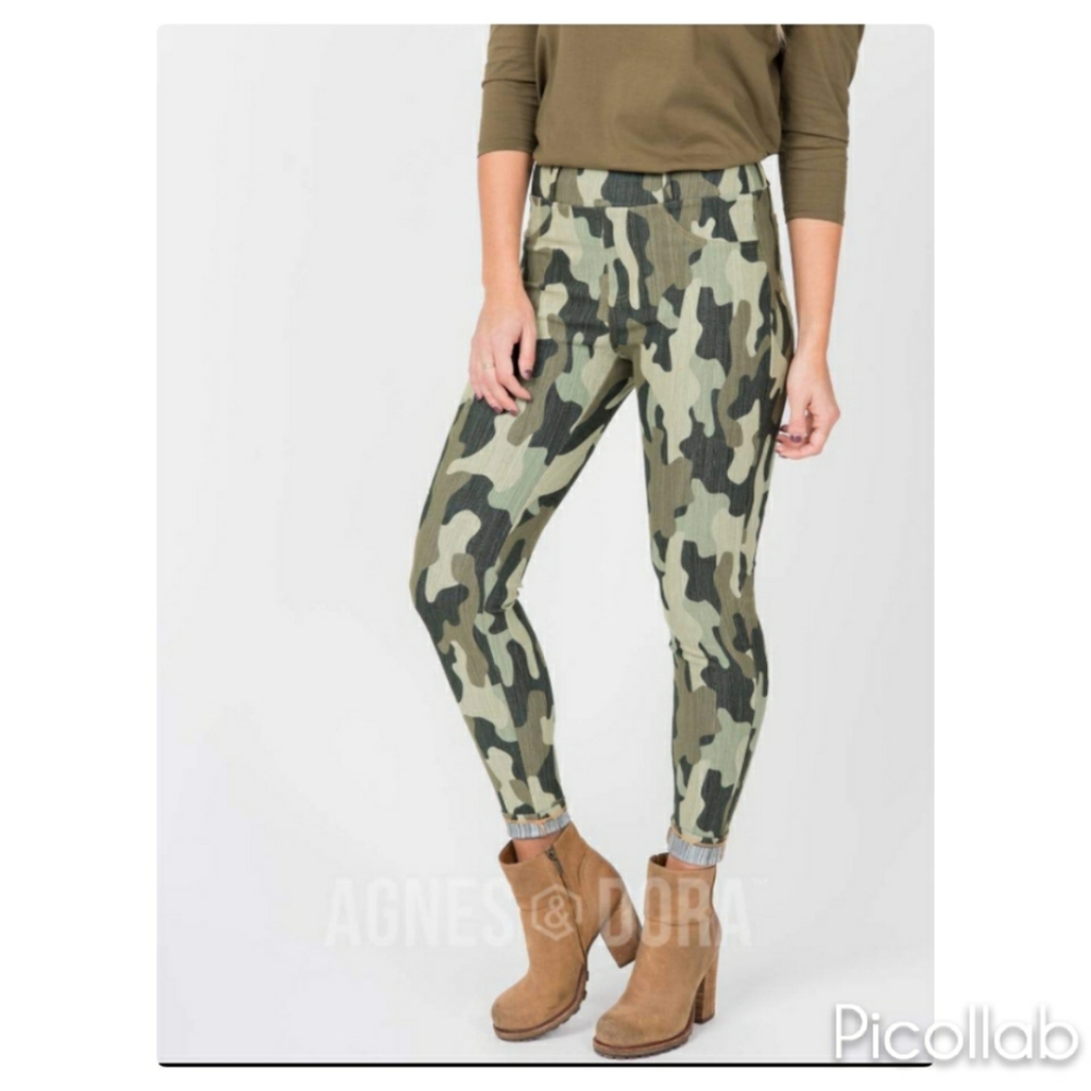 Agnes & Dora Slim Fit Olive Camo Stretch Jeggings
